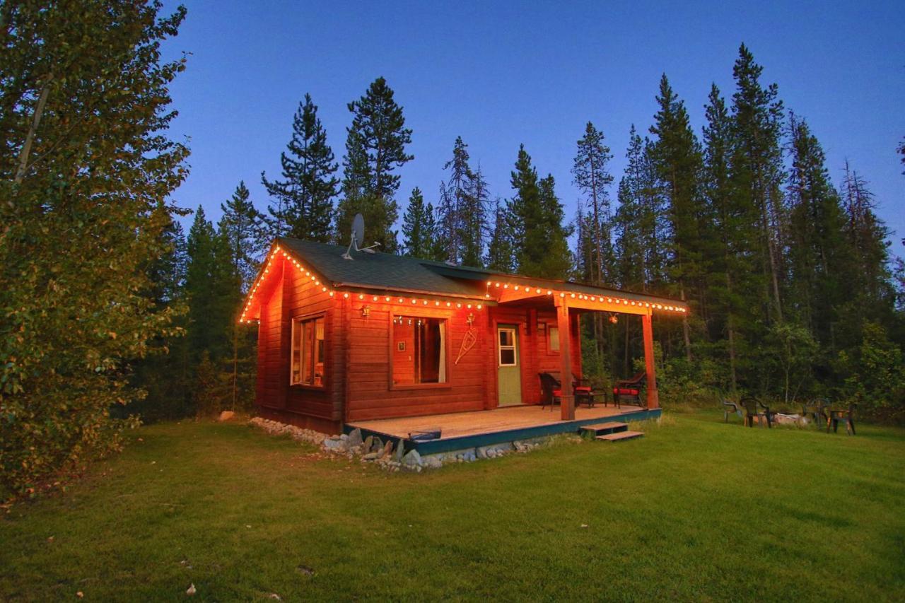 Mica Mountain Lodge & Log Cabins แต็ต โฌน กาช ภายนอก รูปภาพ