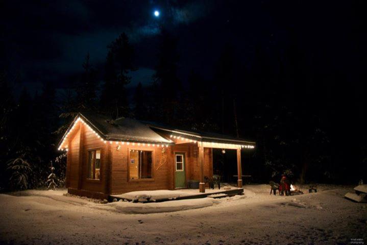Mica Mountain Lodge & Log Cabins แต็ต โฌน กาช ภายนอก รูปภาพ