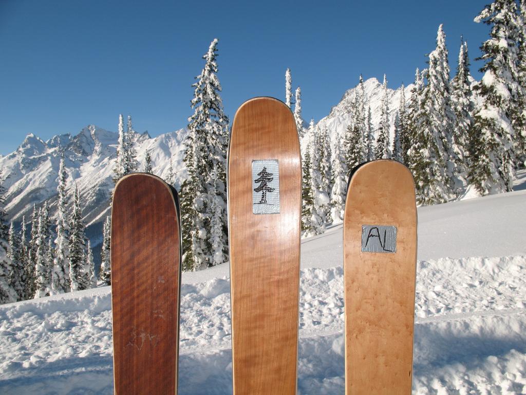 Mica Mountain Lodge & Log Cabins แต็ต โฌน กาช ภายนอก รูปภาพ